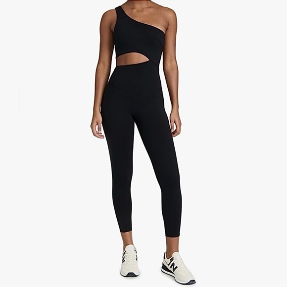 NWOT Free People Movement Transcends Limits Size M - Picture 3 of 8